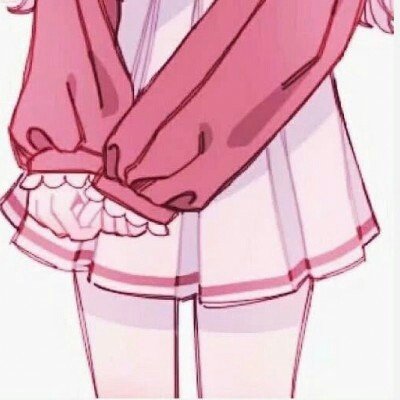 女子亲宝宝脚丫嘴唇肿成香肠